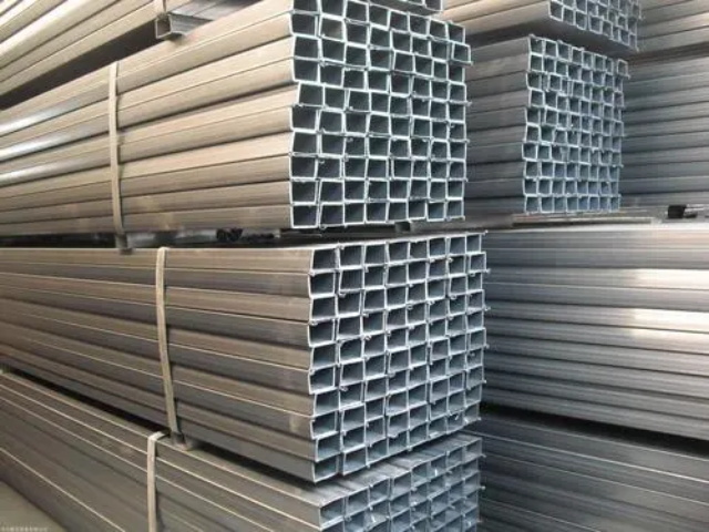 屯昌耐磨镀锌无缝方矩管